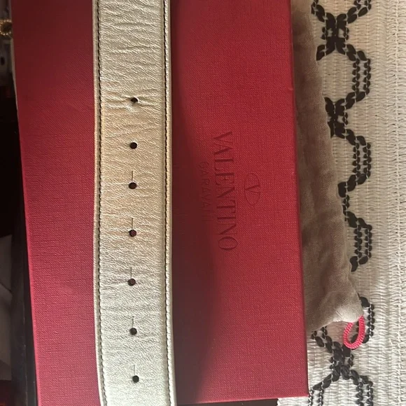 Valentino Vintage Metallic Silver and Gold Bow Belt - Picture 5 of 8